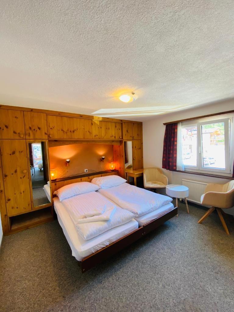 Hotel Old Jnn Klosters Exteriér fotografie