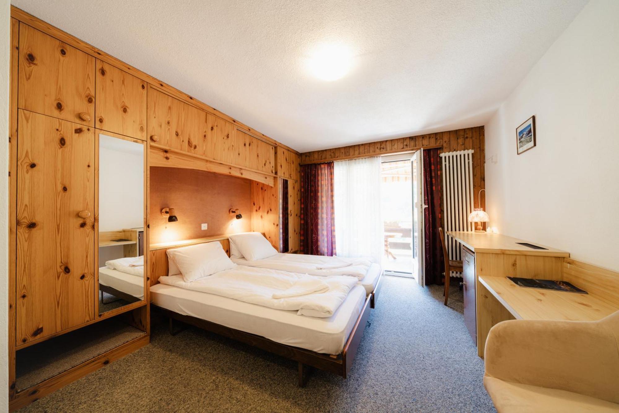 Hotel Old Jnn Klosters Exteriér fotografie