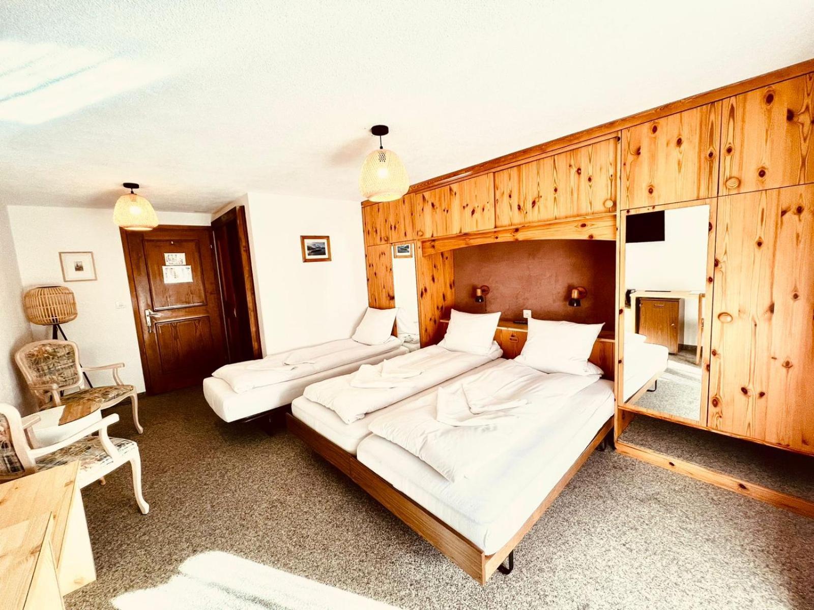 Hotel Old Jnn Klosters Exteriér fotografie
