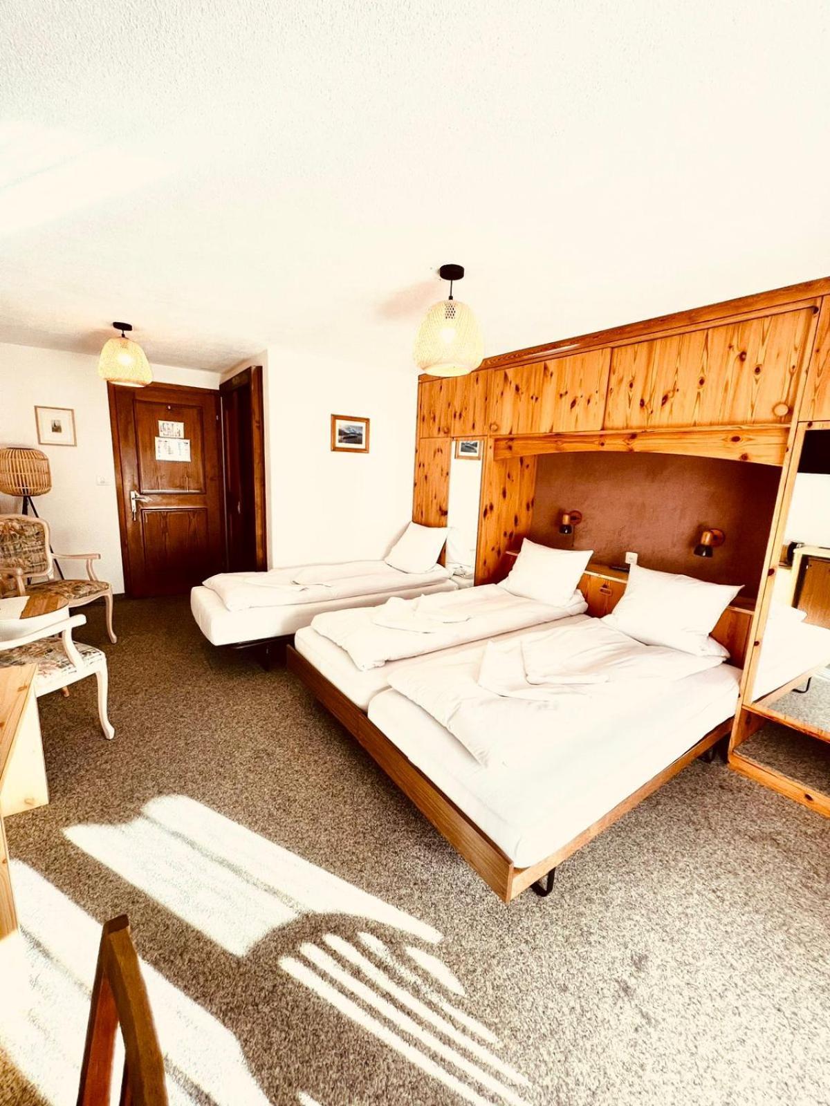 Hotel Old Jnn Klosters Exteriér fotografie