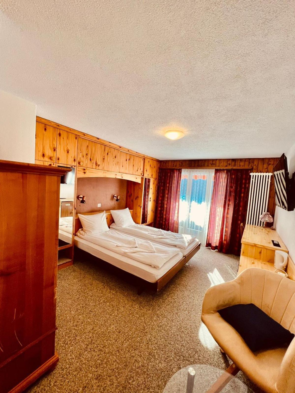 Hotel Old Jnn Klosters Exteriér fotografie